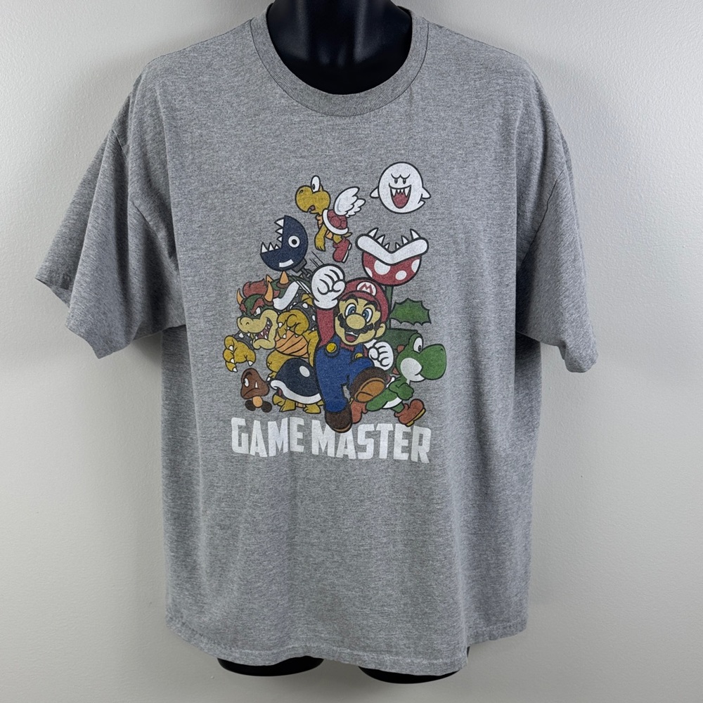 ✨3/$25✨ Super Mario Gray Graphic T-Shirt - XL
